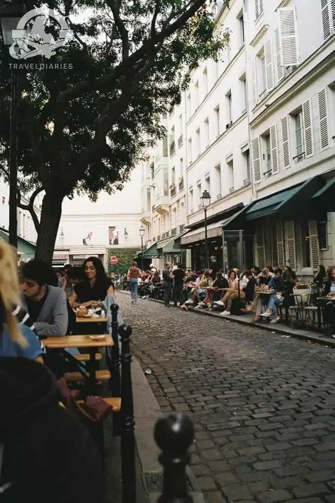 7. Rue des Petites Écuries, Paris, France